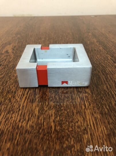 Пепельница мальборо