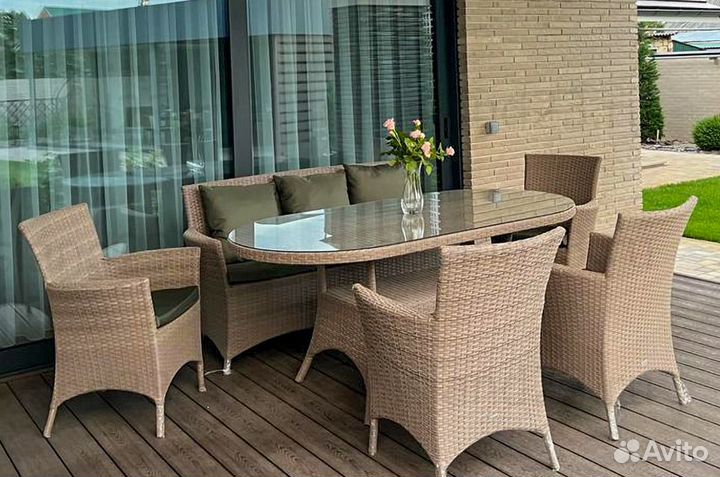 Плетеная мебель из экоротанга для летней терассы