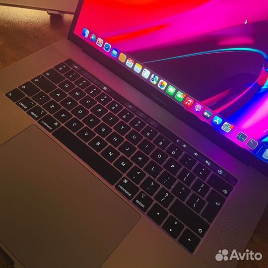 Apple MacBook Pro 15 Mid 2019