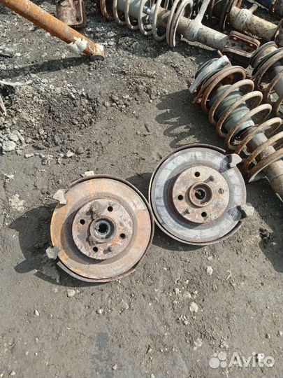 Кулак поворотный ваз 2114 2115 2110-2111-2112