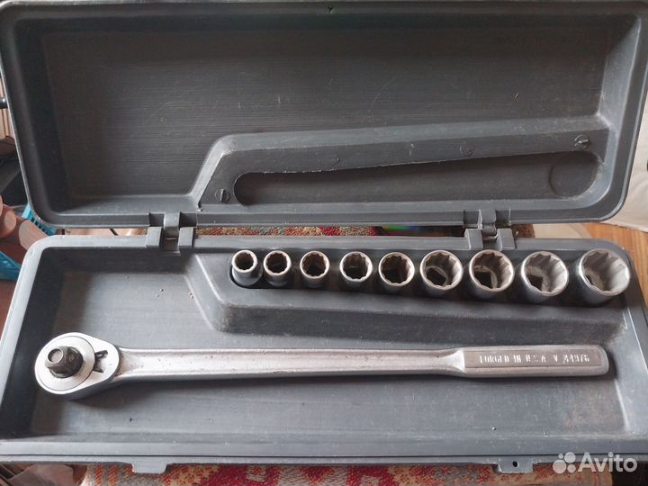 Набор дюймовых головок с трещоткой