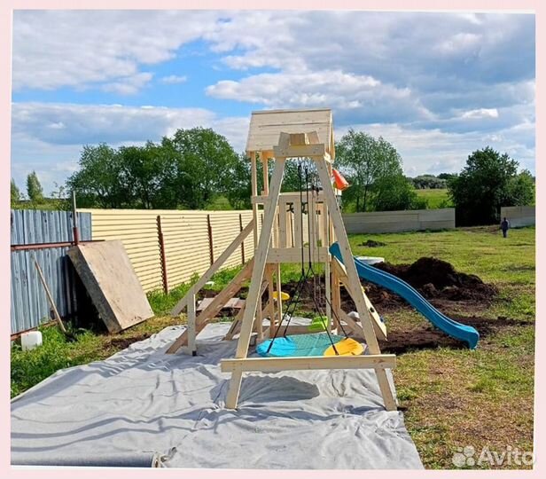 Детский игровой комплекс с горкой