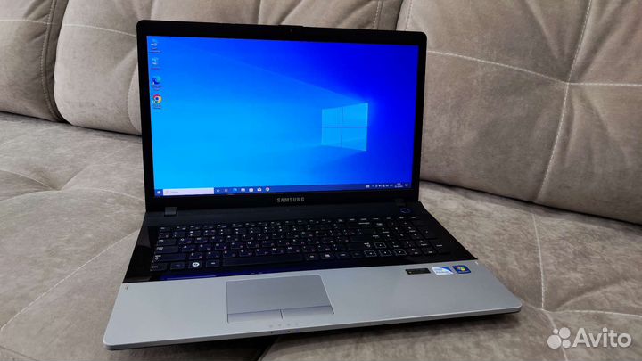 Ноутбук Samsung
