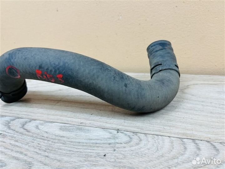 Патрубок радиатора нижний Hyundai Solaris 1