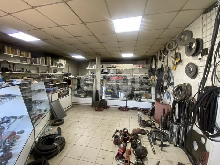 Продам помещение свободного назначения, 293.8 м²