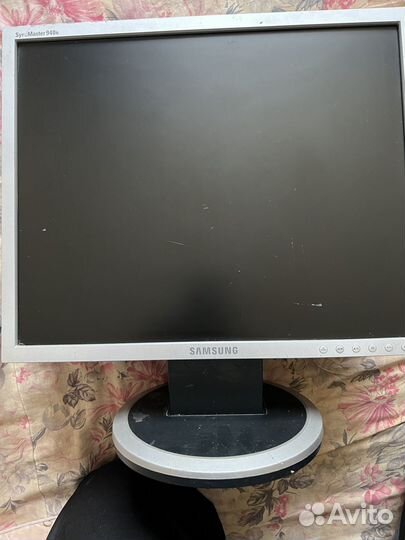 Монитор samsung