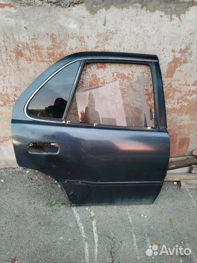 Дверь задняя правая toyota camry sv30