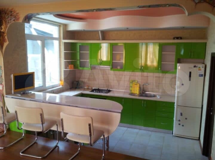 Дом 140 м² на участке 1 сот.