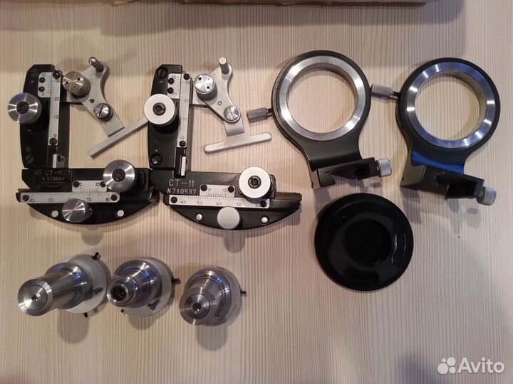 Окуляры и объективы к микроскопу