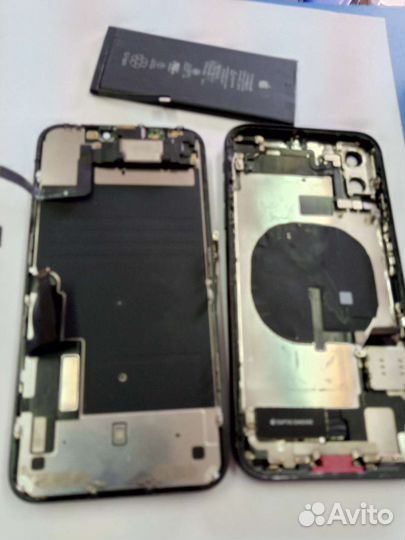 Запчасть для телефона iPhone 11