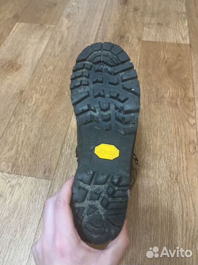 Треккинговые ботинки hanwag