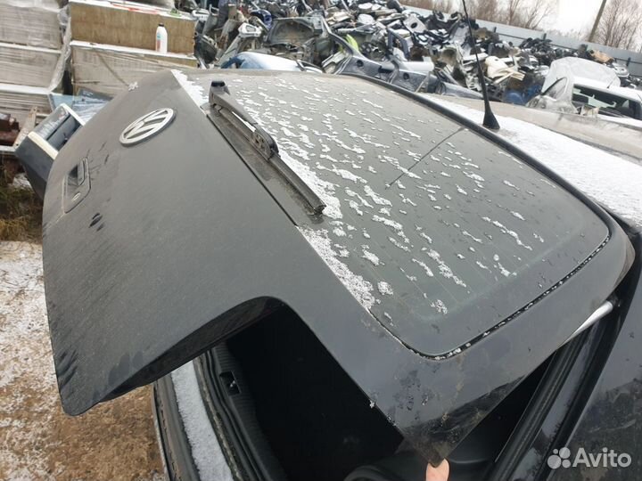 Крышка дверь багажника vw golf 4 гольф IV хетчбек