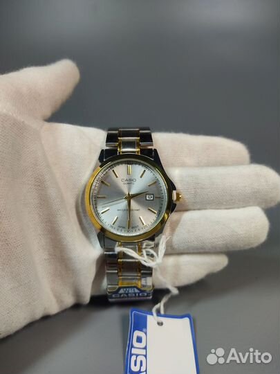 Часы casio