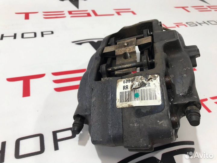 Суппорт тормозной задний правый Tesla Model S 2013