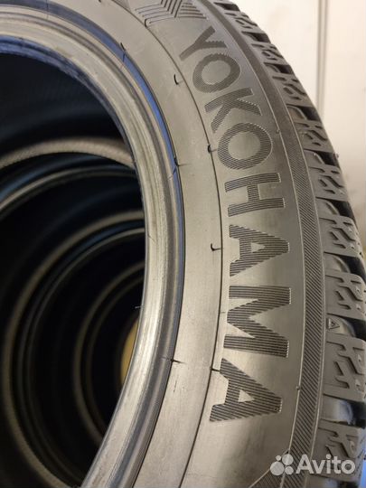 Yokohama Ice Guard IG55 215/55 R17 98T