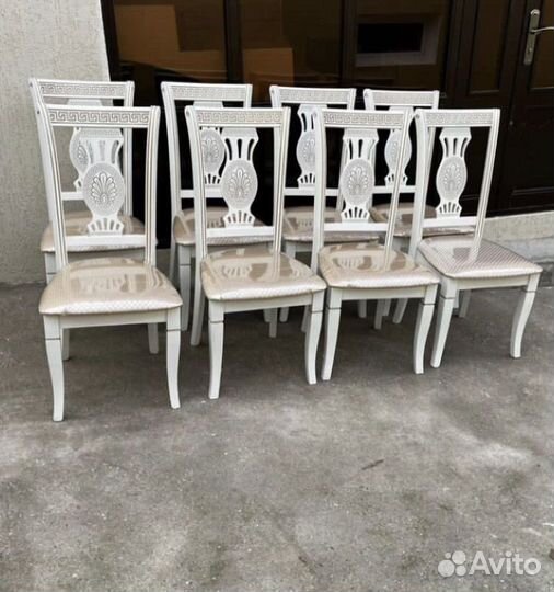 Стулья версачи