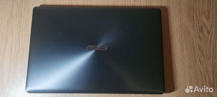 Ноутбук Asus