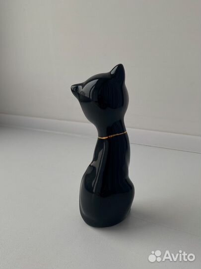 Статуэтка черная кошка с золотом