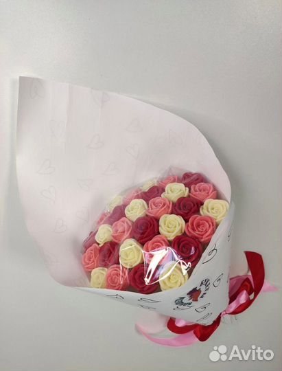 Букет - 29 Роз из Белого Шоколада