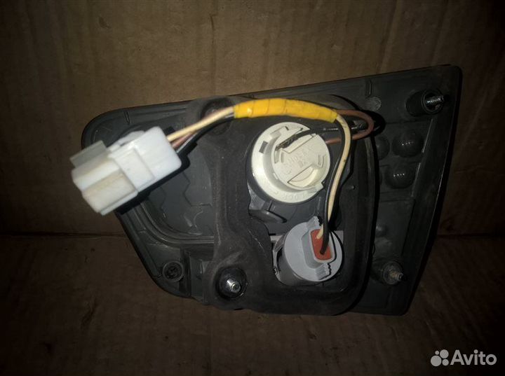 Фонарь левый Kia Cerato 2012