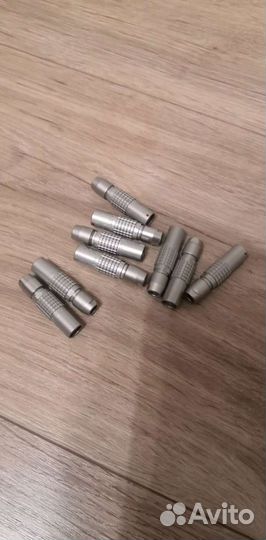 Цилиндрические защелкивающиеся разъёмы Lemo