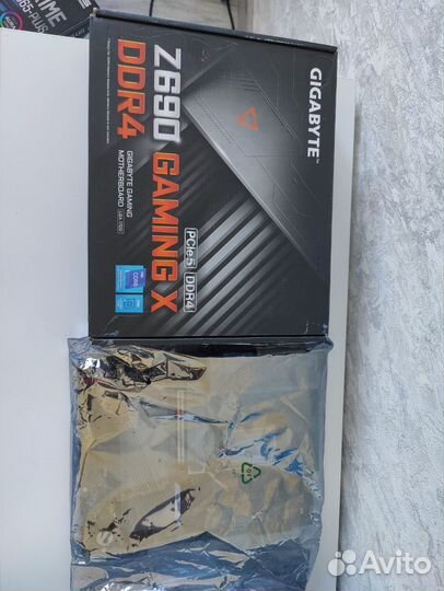 Материнские платы на сокет lga 1700/lga 1200