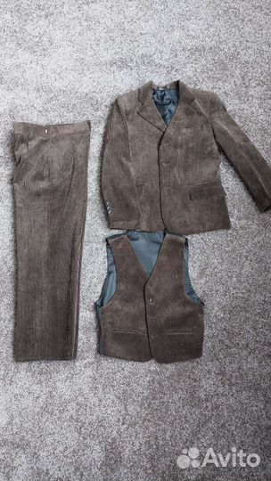 Школьный костюм тройка