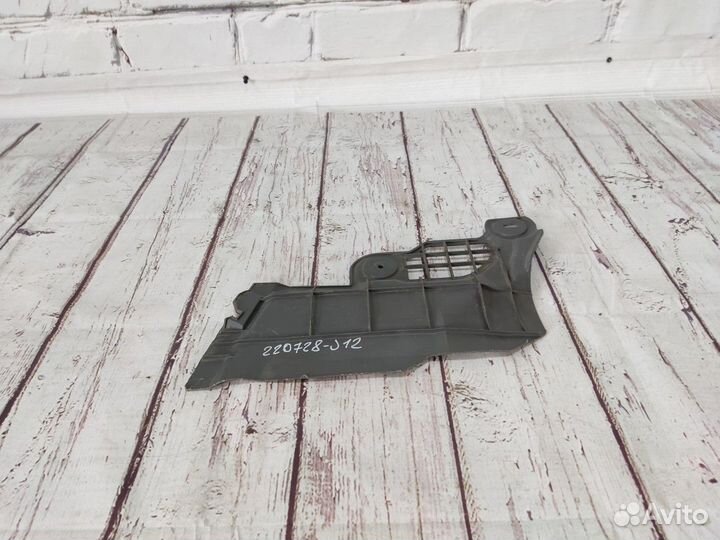 Накладка центральной консоли Spectra Спектра