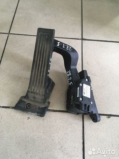 Педаль газа Hyundai ix35