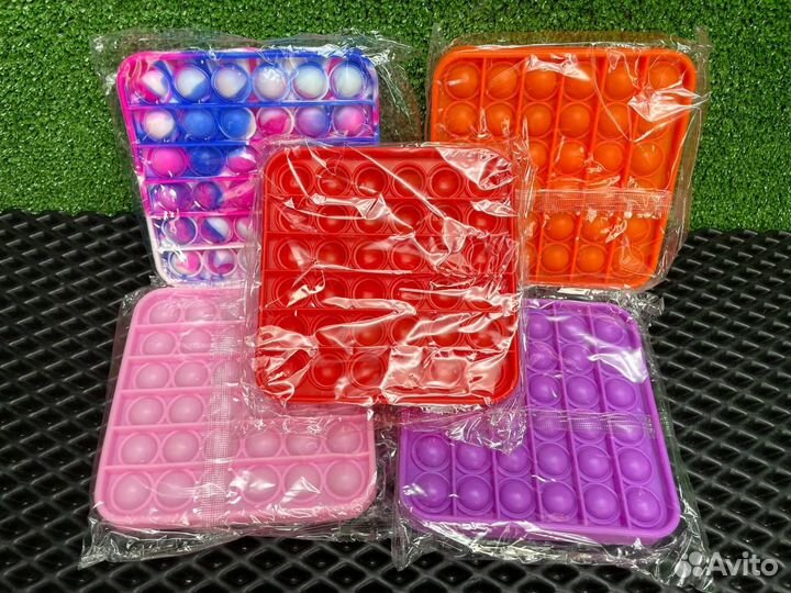 Поп ит пупырка антистресс