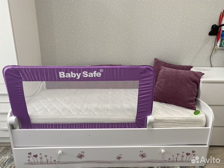 Защитный барьер для кровати