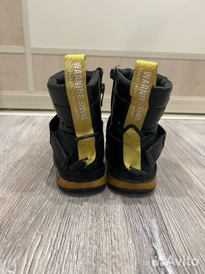 Ботинки зимние детские 26 размер