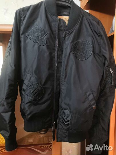 Бомбер alpha industries