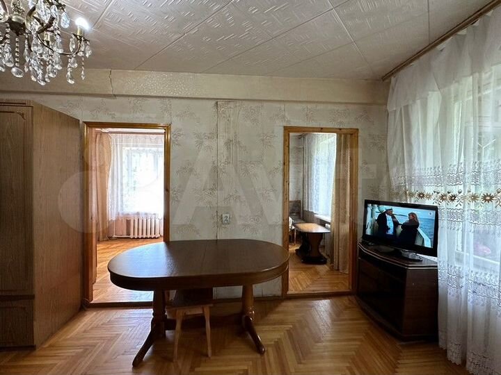 3-к. квартира, 50 м², 4/5 эт.