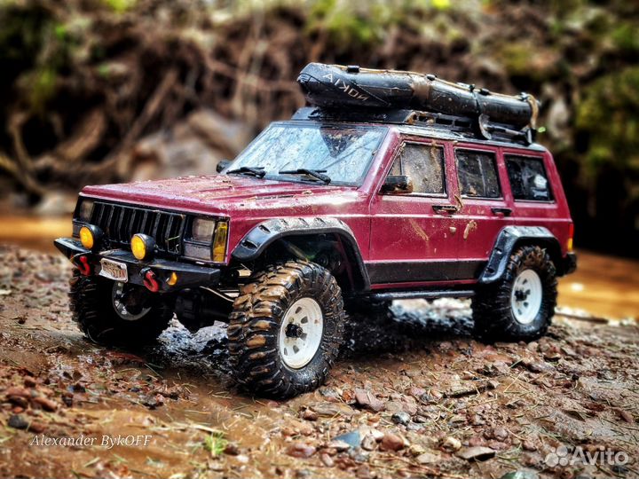 Rc модель трофи jeep Cherokee