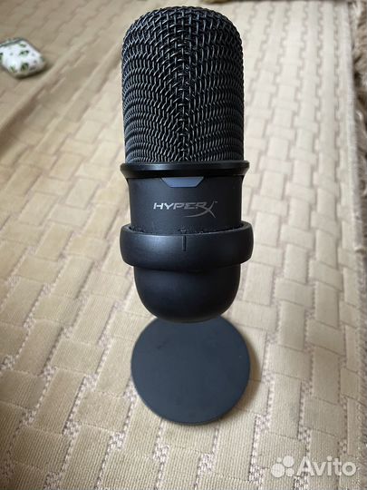 Студийный микрофон HyperX solocast