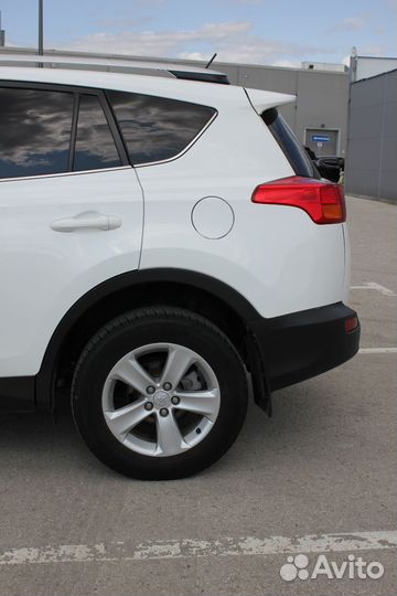 Toyota RAV4 2.0 CVT, 2014, 156 000 км