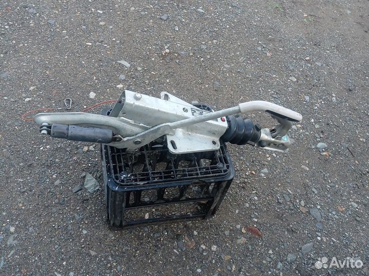 Тормоз наката Knott KF 13 для прицепа