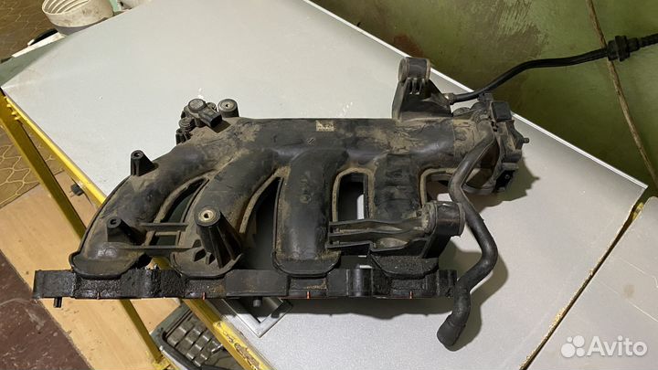 Коллектор впускной Mercedes w211 e200