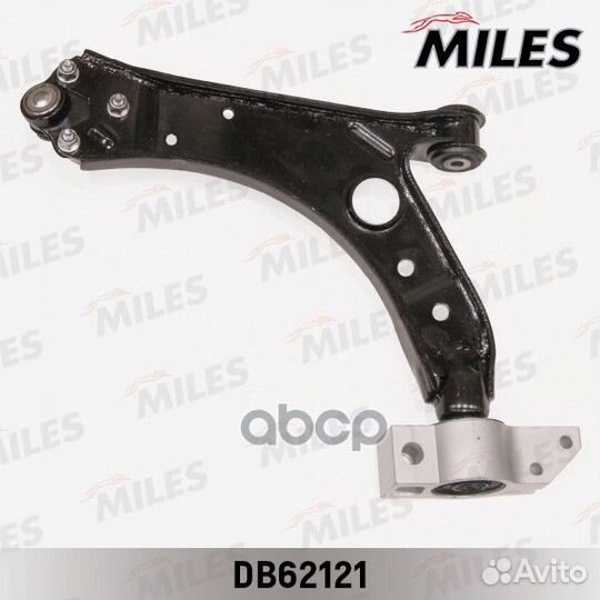 Рычаг передней подвески правый (c шаровой) VW G