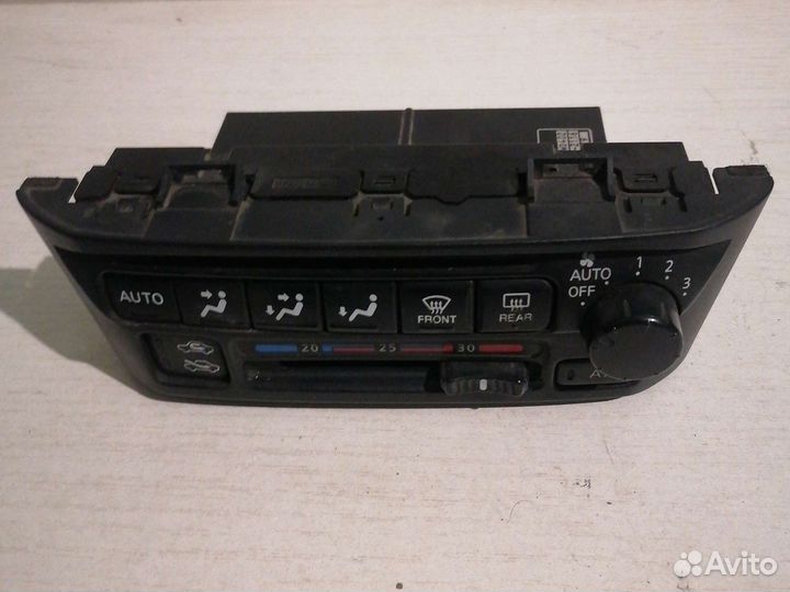 Nissan wingroad 11 Климат контроль блок управл