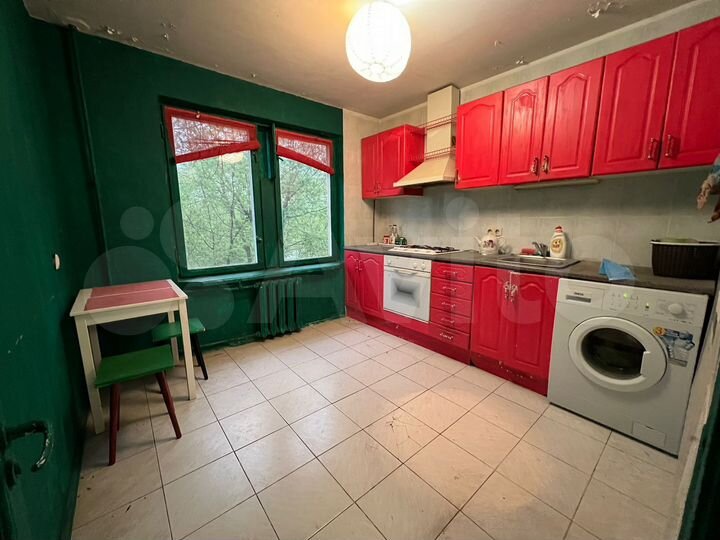 Комната 14 м² в 3-к., 4/5 эт.