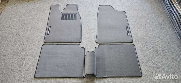 Автоковрики для ваз 2101-2107, серые с чёрн. бел