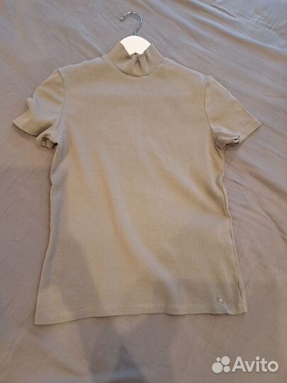 Женская водолазка с коротким рукавом