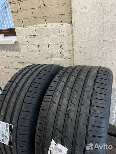 Hankook Ventus S1 Evo3 SUV K127A 275/45 R21 и 315/40 R21 110Y