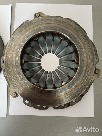 Корзина сцепления в сборе на opel astra h