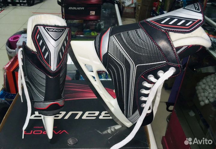Коньки Bauer Vapor X200 и CCM Tacks 1092