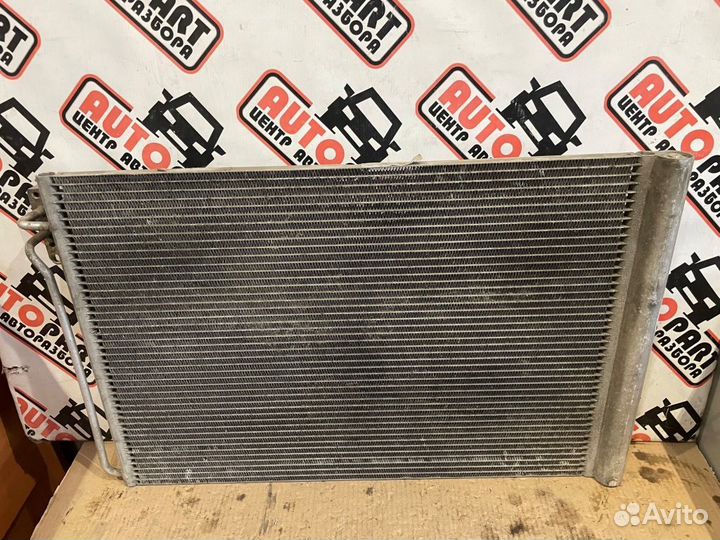 Радиатор кондиционера Range Rover 3