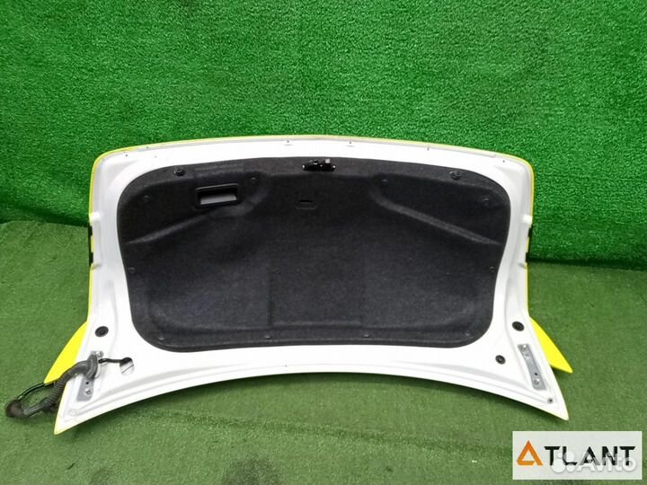 Крышка багажника mazda axela