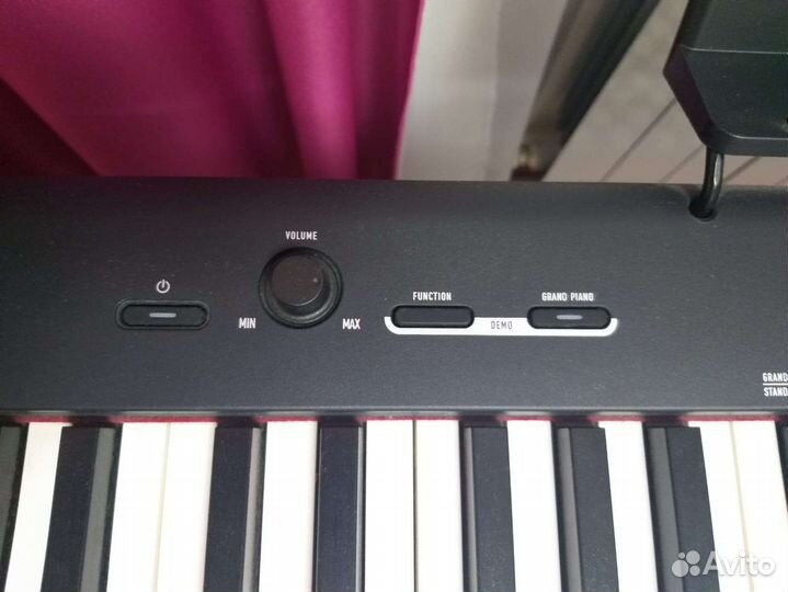 Электронное пианино casio